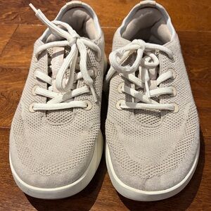 allbirds Women’s Knit Lace-Up Sneakers in Beige and Cream